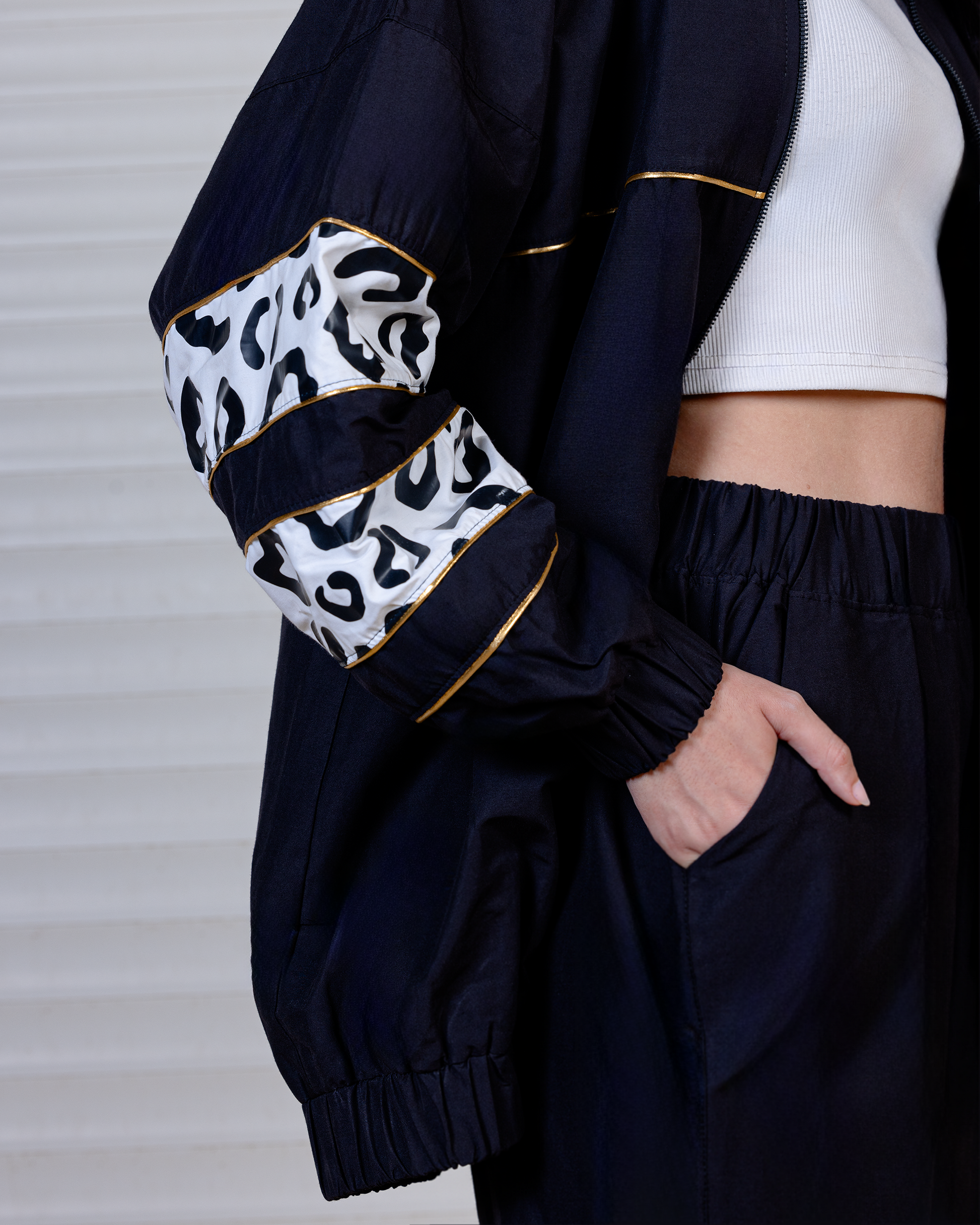 BLACK WILD SIDE TRACK SET