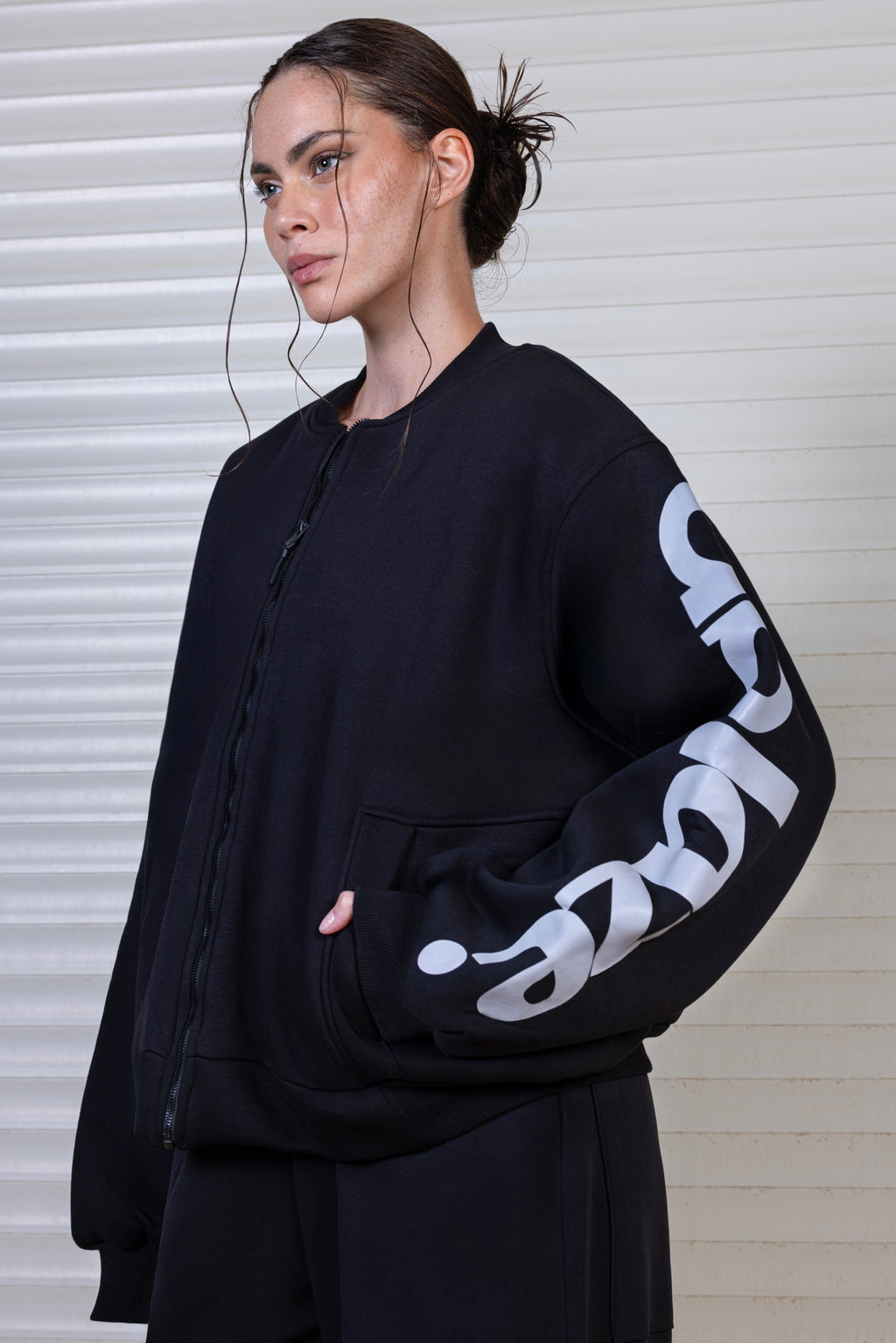 DARK ABLAZE ZIP UP