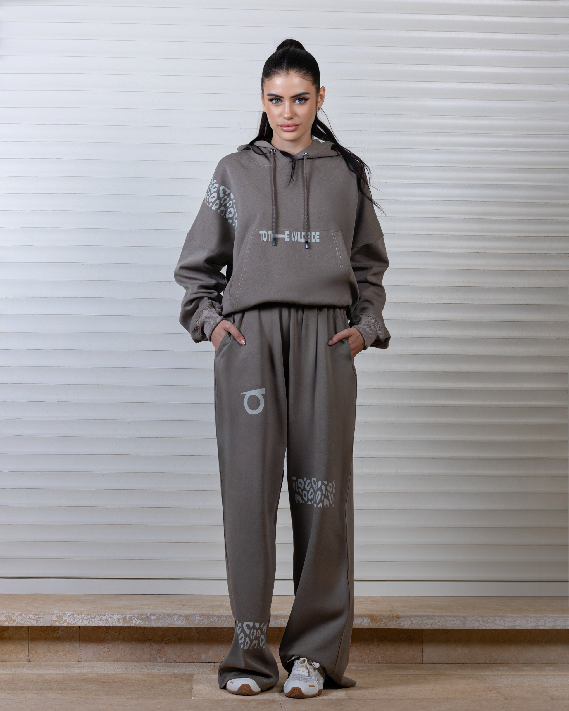 Ablaze leopard set in Dusty Brown